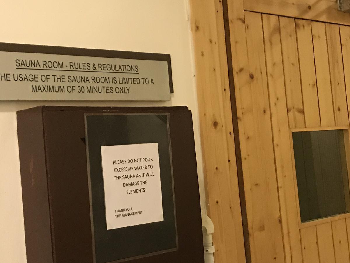 Times Square Service Suites Куала Лумпур Екстериор снимка