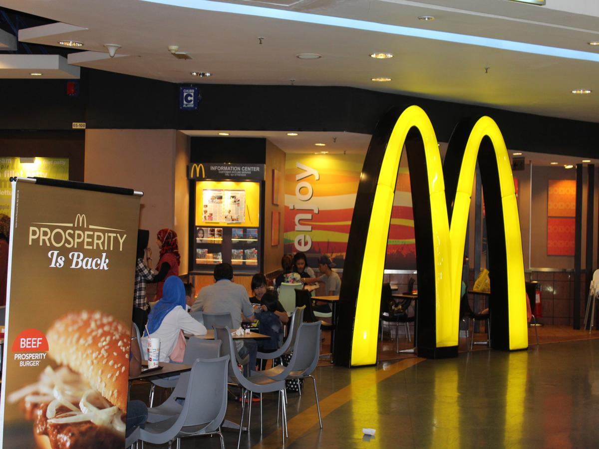 Times Square Service Suites Куала Лумпур Екстериор снимка