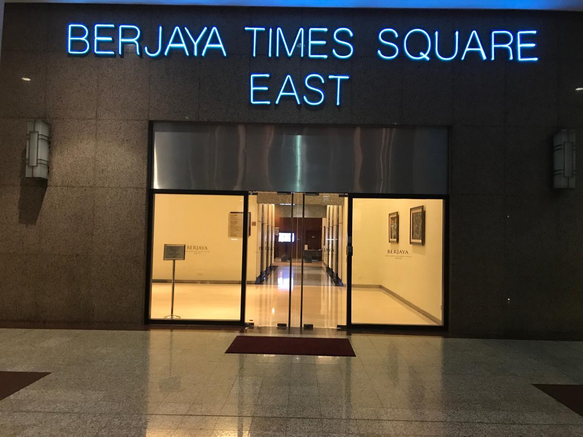 Times Square Service Suites Куала Лумпур Екстериор снимка